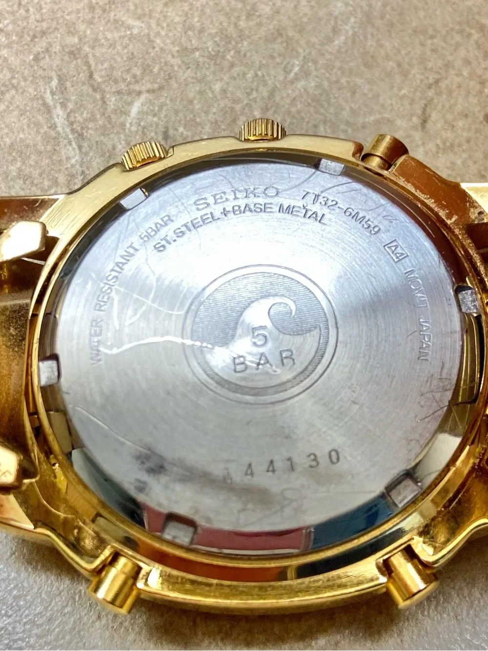 Seiko Chronograph 7T32-6M59 1990s quartz watch